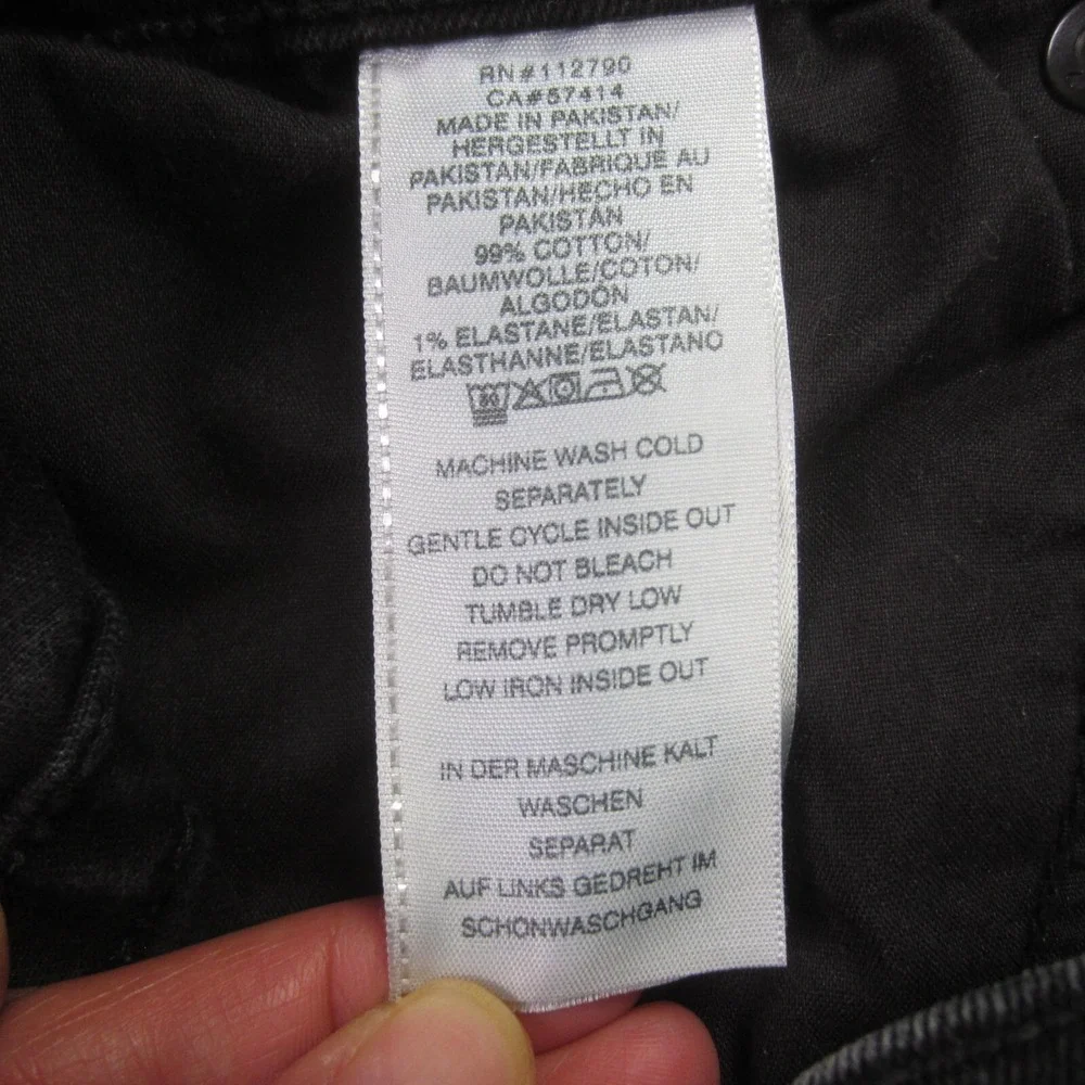 True Religion Ricky Relaxed Straight Shorts Mens 33 Black Denim Flap Pocket Cut‎